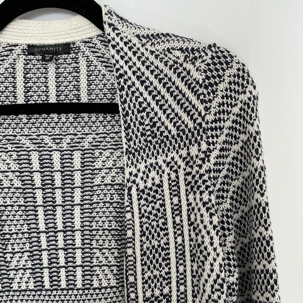 ‼️SOLD‼️ Like new! Dynamite Cardigan Navy and Cream